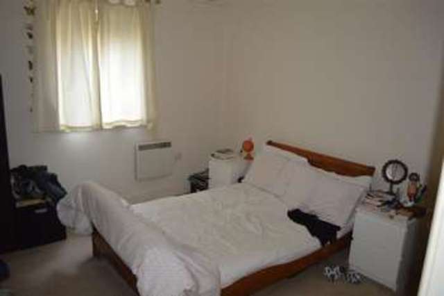  Image of 1 bedroom Flat for sale in Montague Street Bristol BS2 at Montague Street  Bristol, BS2 8NY