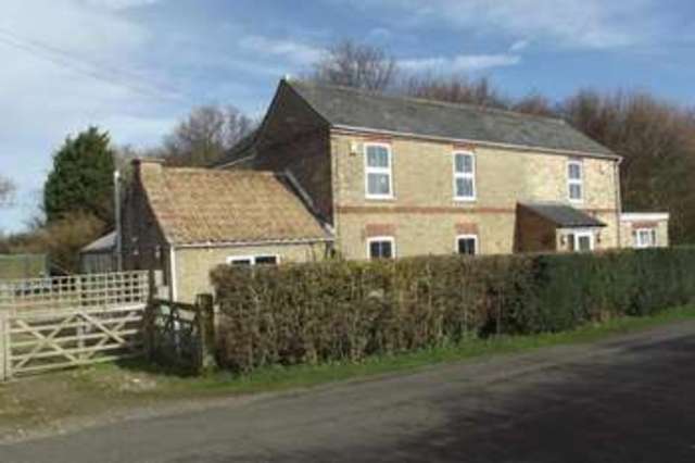  Image of 3 bedroom Cottage for sale in Duloe St. Neots PE19 at St. Neots Bedfordshire Duloe, PE19 5HP