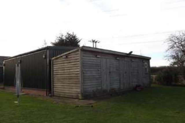  Image of 3 bedroom Cottage for sale in Duloe St. Neots PE19 at St. Neots Bedfordshire Duloe, PE19 5HP