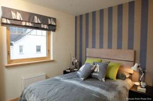  Image of 3 bedroom Detached house for sale in Hollybush Lane Port Glasgow PA14 at Hollybush Lane  Inverclyde, PA14 6QZ