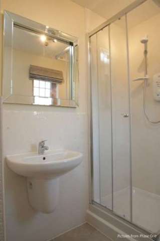  Image of 3 bedroom Detached house for sale in Hollybush Lane Port Glasgow PA14 at Hollybush Lane  Inverclyde, PA14 6QZ