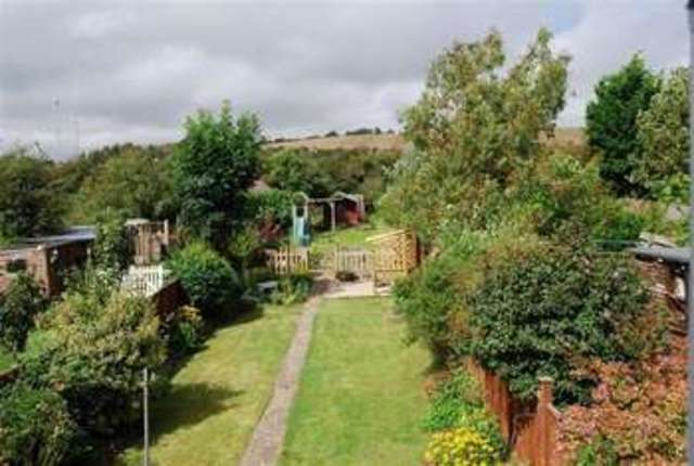  Image of 3 bedroom Terraced house for sale in Upper Brighton Road Broadwater Worthing BN14 at Broadwater, BN14 9JU