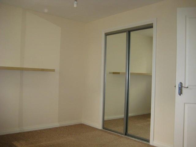  Image of 2 bedroom Flat to rent in Craigmount Hill Edinburgh EH4 at Corstorphine Edinburgh Edinburgh, EH4 8HW
