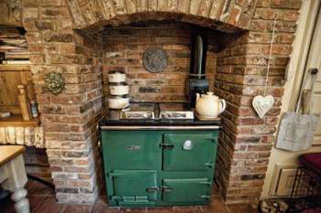  Image of 4 bedroom Cottage for sale in Scawby Brook Scawby Brook Brigg DN20 at Scawby Brook Brigg, DN20 9LD