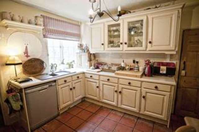  Image of 4 bedroom Cottage for sale in Scawby Brook Scawby Brook Brigg DN20 at Scawby Brook Brigg, DN20 9LD