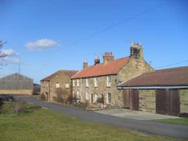  Image of 3 bedroom Cottage to rent in Guisborough Lane Skelton-in-Cleveland Saltburn-by-the-Sea TS12 at Barns Farm cottages  Skelton, TS12 2HJ