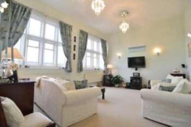  Image of 3 bedroom Detached house for sale in Besford Court Estate Besford Worcester WR8 at Besford Worcester Strensham, WR8 9LZ