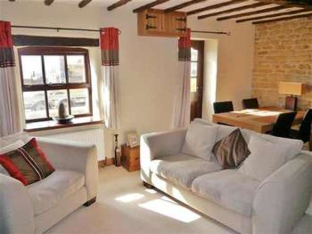  Image of 2 bedroom End of Terrace for sale in Pond Street Great Gonerby Grantham NG31 at Great Gonerby, NG31 8LL