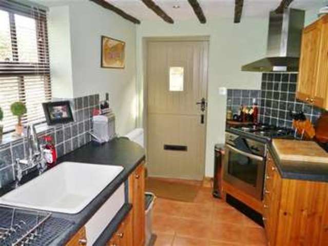  Image of 2 bedroom End of Terrace for sale in Pond Street Great Gonerby Grantham NG31 at Great Gonerby, NG31 8LL