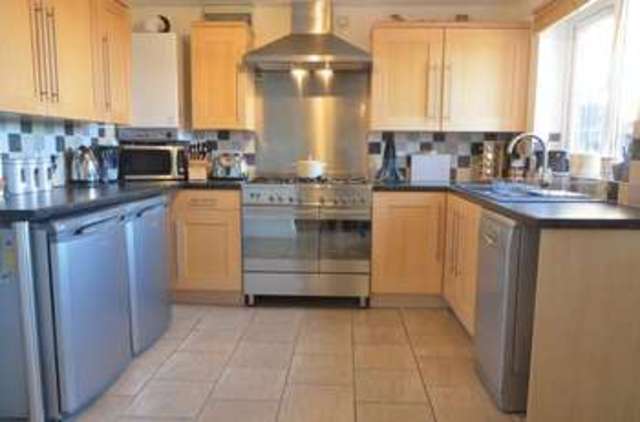 Image of 3 bedroom Semi-Detached house for sale in Jerusalem Cottages Jerusalem Lincoln LN6 at Jerusalem Cottages Jerusalem Lincoln, LN6 4RN