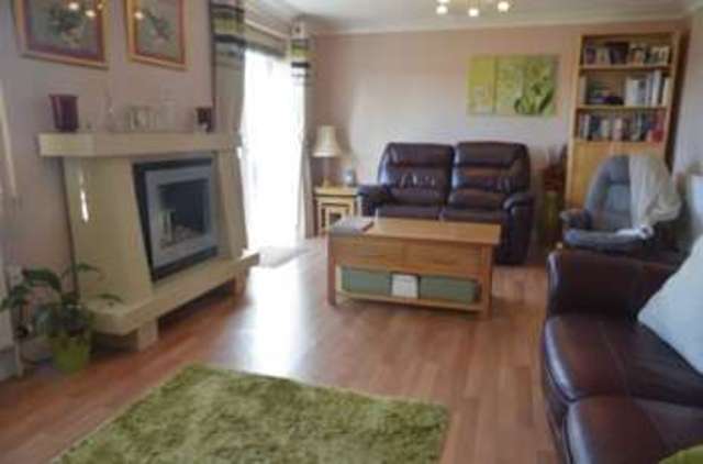  Image of 3 bedroom Semi-Detached house for sale in Jerusalem Cottages Jerusalem Lincoln LN6 at Jerusalem Cottages Jerusalem Lincoln, LN6 4RN