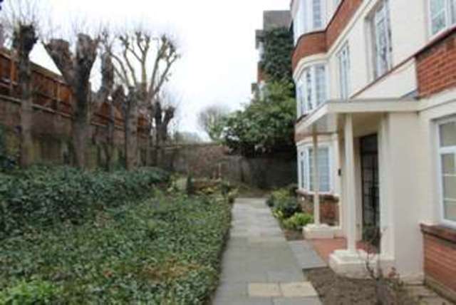  Image of 1 bedroom Flat to rent in Manor Vale Boston Manor Road Brentford TW8 at Manor Vale Boston Manor Road Brentford, TW8 9JP
