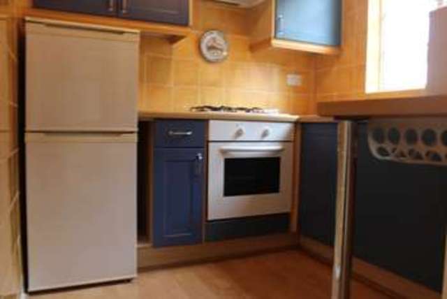  Image of 1 bedroom Flat to rent in Manor Vale Boston Manor Road Brentford TW8 at Manor Vale Boston Manor Road Brentford, TW8 9JP