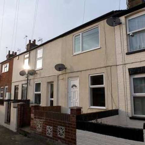  Image of 2 bedroom Detached house to rent in Clapham Road North Lowestoft NR32 at Clapham Road North  Lowestoft, NR32 1RT