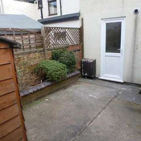  Image of 2 bedroom Detached house to rent in Clapham Road North Lowestoft NR32 at Clapham Road North  Lowestoft, NR32 1RT