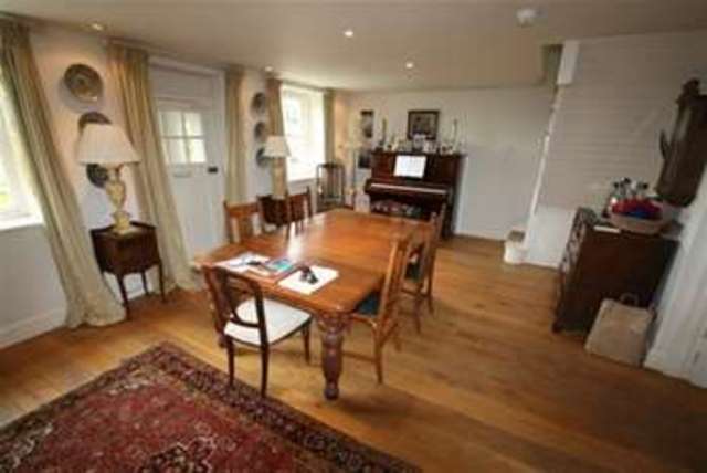  Image of 4 bedroom Detached house to rent in Smith Street West Kington Chippenham SN14 at Chippenham, SN14 7JG