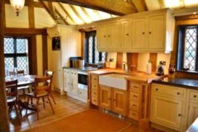  Image of 3 bedroom Flat for sale in Besford Court Estate Besford Worcester WR8 at Besford Worcester Strensham, WR8 9LZ
