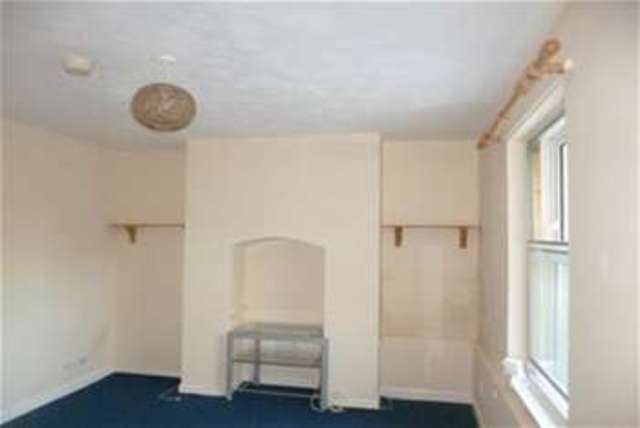  Image of 1 bedroom Flat to rent in Carbean St. Austell PL26 at St. Austell, PL26 8XJ