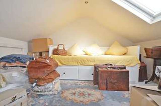 Image of 2 bedroom Cottage for sale in Brock Hill Warfield Bracknell RG42 at Brockhill  Warfield, RG42 6LN