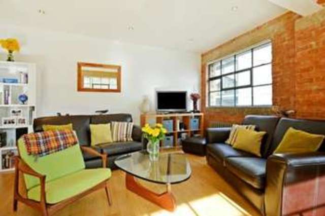  Image of 2 bedroom Flat to rent in Gainsford Street London SE1 at 20 Gainsford Street London Bermondsey, SE1 2PG