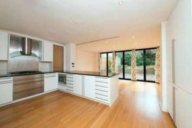  Image of 4 bedroom Terraced house to rent in Harley Road London NW3 at Harley Road Swiss Cottage London, NW3 3BX