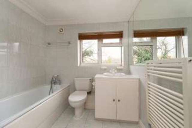  Image of 4 bedroom Terraced house to rent in Harley Road London NW3 at Harley Road Swiss Cottage London, NW3 3BX
