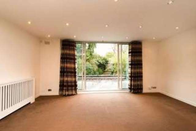  Image of 4 bedroom Terraced house to rent in Harley Road London NW3 at Harley Road Swiss Cottage London, NW3 3BX