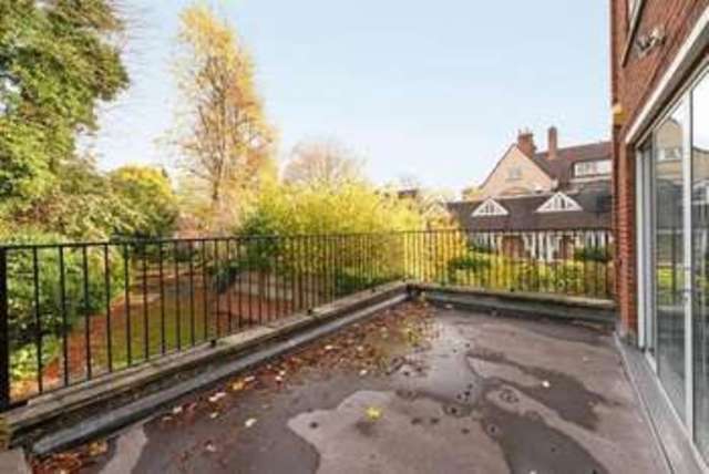  Image of 4 bedroom Terraced house to rent in Harley Road London NW3 at Harley Road Swiss Cottage London, NW3 3BX