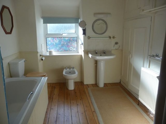  Image of 2 bedroom Detached house to rent in High Street Tideswell Buxton SK17 at High Street Tideswell Tideswell, SK17 8LB
