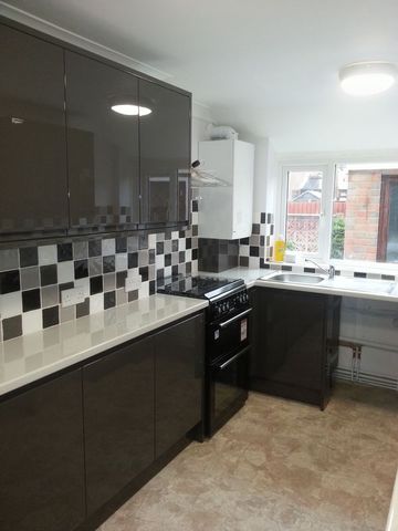  Image of 3 bedroom Detached house to rent in Beswick Avenue Bournemouth BH10 at Beswick Avenue  Bournemouth, BH10 4EZ