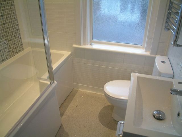  Image of 3 bedroom Detached house to rent in Beswick Avenue Bournemouth BH10 at Beswick Avenue  Bournemouth, BH10 4EZ