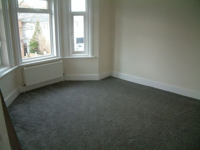  Image of 3 bedroom Detached house to rent in Beswick Avenue Bournemouth BH10 at Beswick Avenue  Bournemouth, BH10 4EZ