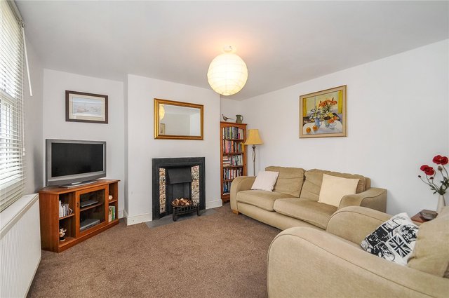  Image of 3 bedroom Detached house for sale in Willow Lane Blackwater Camberley GU17 at Willow Lane Blackwater Blackwater, GU17 9DL