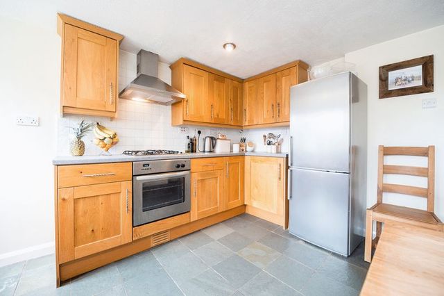  Image of 2 bedroom Cottage for sale in Chalkshire Road Butlers Cross Aylesbury HP17 at Southfield Cottages Chalkshire Road Butlers Cross, HP17 0TS
