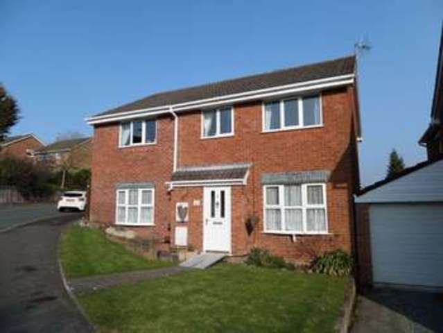  Image of 5 bedroom Detached house for sale in Cornwallis Avenue Worle Weston-super-Mare BS22 at Cornwallis Avenue  Weston-Super-Mare, BS22 9PF