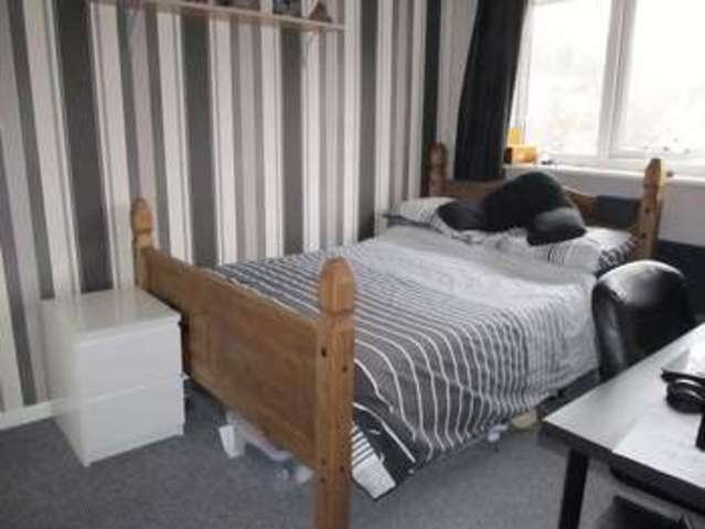 Image of 5 bedroom Detached house for sale in Cornwallis Avenue Worle Weston-super-Mare BS22 at Cornwallis Avenue  Weston-Super-Mare, BS22 9PF