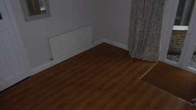  Image of 2 bedroom Ground Flat to rent in Hermitage Road Westcliff-on-Sea SS0 at Westcliff-on-Sea Westcliff-on-Sea, SS0 7NQ