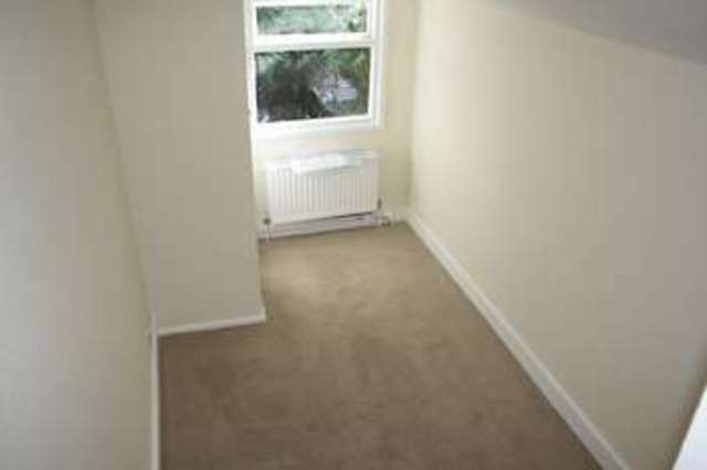  Image of 3 bedroom Terraced house to rent in Montague Street Reading RG1 at Montague Street  Reading, RG1 4JH