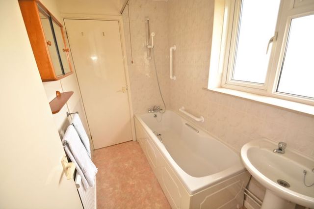  Image of 3 bedroom Semi-Detached house for sale in Wantage Road Harwell Didcot OX11 at Wantage Road Harwell Didcot, OX11 0LJ