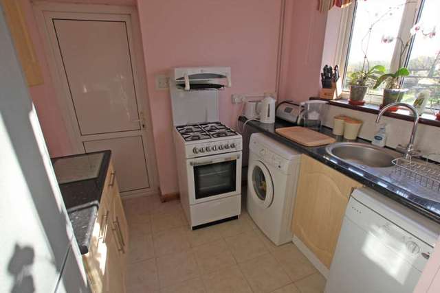  Image of 3 bedroom Semi-Detached house for sale in Milton Hill Milton Hill Abingdon OX14 at Appledore Cottages Milton Hill Abingdon, OX14 4DP