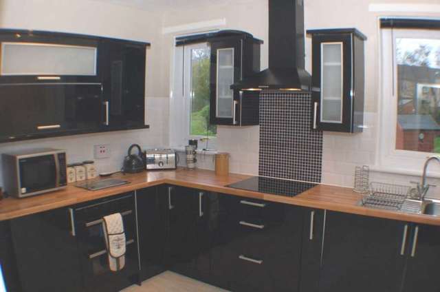  Image of 2 bedroom Cottage for sale in Old Greenock Road Inchinnan Renfrew PA4 at Beardmore Cottages Inchinnan Renfrew, PA4 9PE