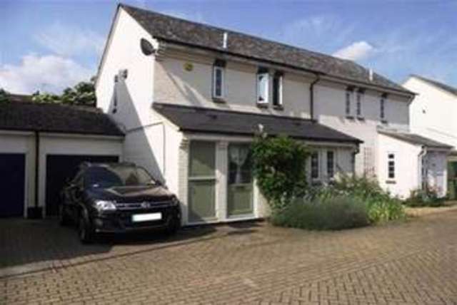 3 Bedroom Semi Detached House To Rent In Cowdray Close