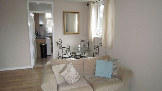  Image of 2 bedroom Flat to rent in Unicorn Lane Coventry CV5 at Unicorn Lane Eastern Green Coventry, CV5 7LL