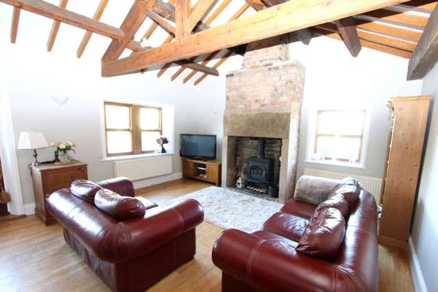  Image of 3 bedroom Detached house for sale in Ladywell Lane Liversedge WF15 at Ladywell Lane Hartshead Liversedge, WF15 8EU