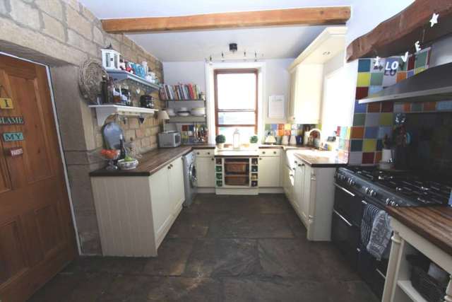  Image of 3 bedroom Detached house for sale in Ladywell Lane Liversedge WF15 at Ladywell Lane Hartshead Liversedge, WF15 8EU