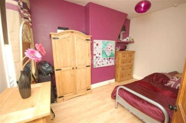  Image of 2 bedroom Terraced house for sale in York Street Runcorn WA7 at York Street  Runcorn, WA7 5BA