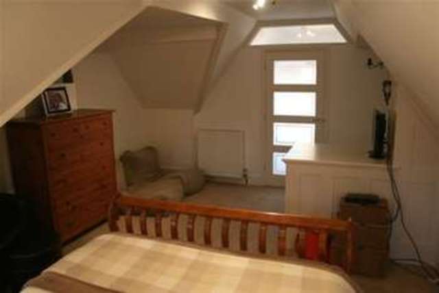  Image of 3 bedroom Detached house to rent in Silver Road Burnham-on-Crouch CM0 at Burnham-on-Crouch, CM0 8LA