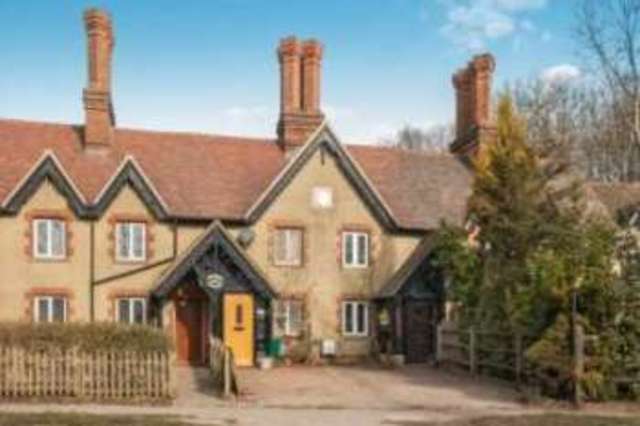  Image of 2 bedroom Cottage for sale in Nutfield Road Nutfield Redhill RH1 at Nutfield Road Nutfield Nutfield, RH1 4HA