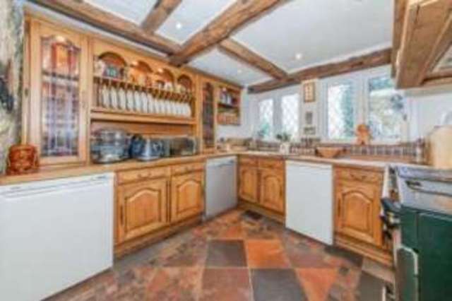  Image of 2 bedroom Cottage for sale in Nutfield Road Nutfield Redhill RH1 at Nutfield Road Nutfield Nutfield, RH1 4HA