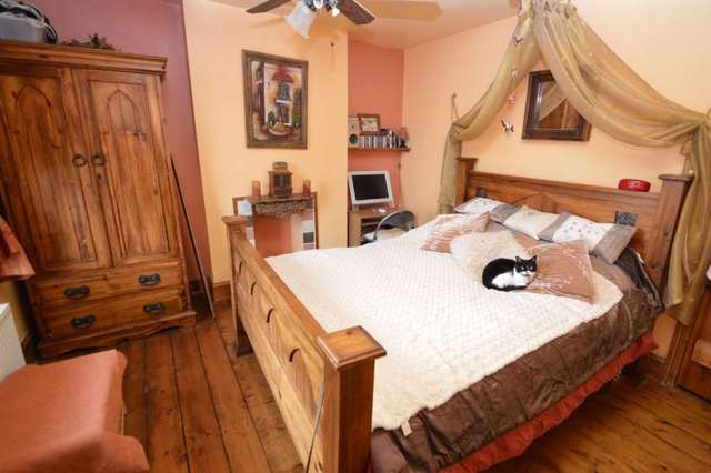  Image of 2 bedroom End of Terrace for sale in School Lane Weston Turville Aylesbury HP22 at School Lane Weston Turville Aylesbury, HP22 5SG